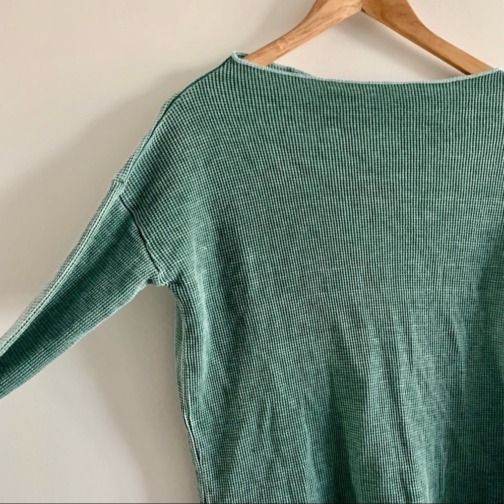 GO COUTURE NWOT 90s Y2K Boxy Stitch Hem Knit Long Sleeve Tee Shirt - Picture 5 of 10